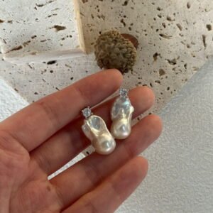 ViviVPearl 681 Baroque Pearl Earrings